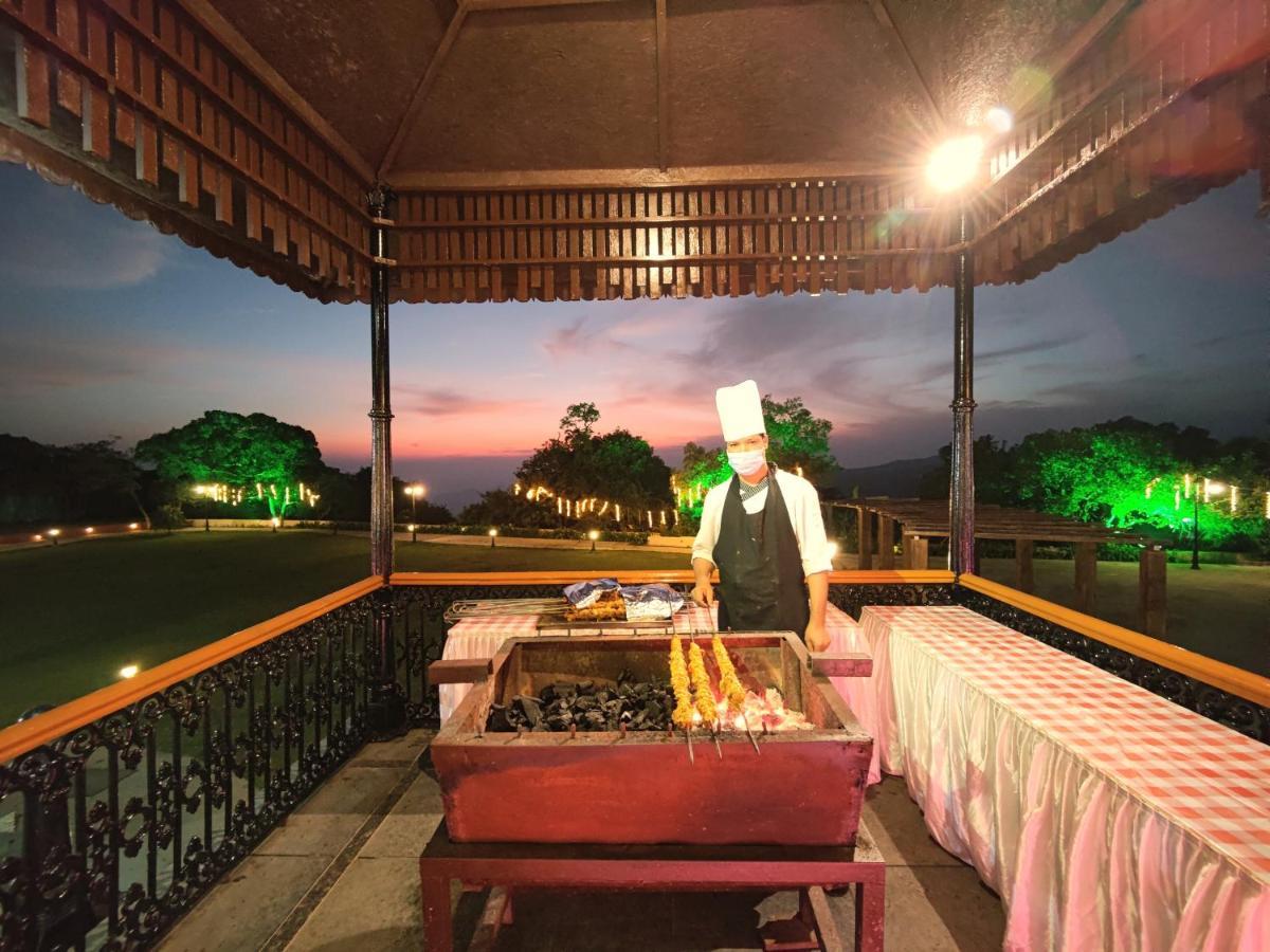 Regenta Mpg Club Mahabaleshwar Hotel Exterior foto