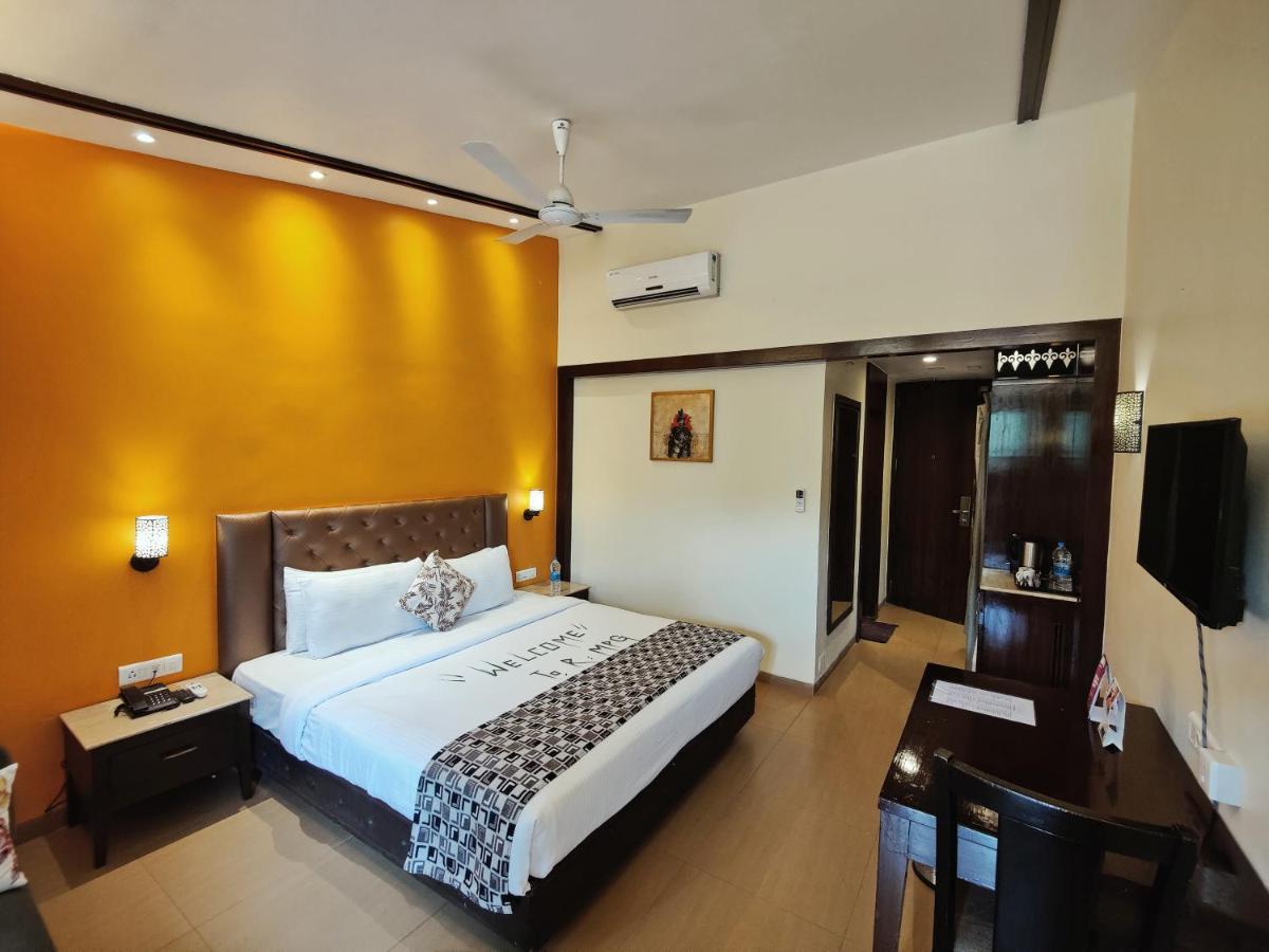 Regenta Mpg Club Mahabaleshwar Hotel Exterior foto