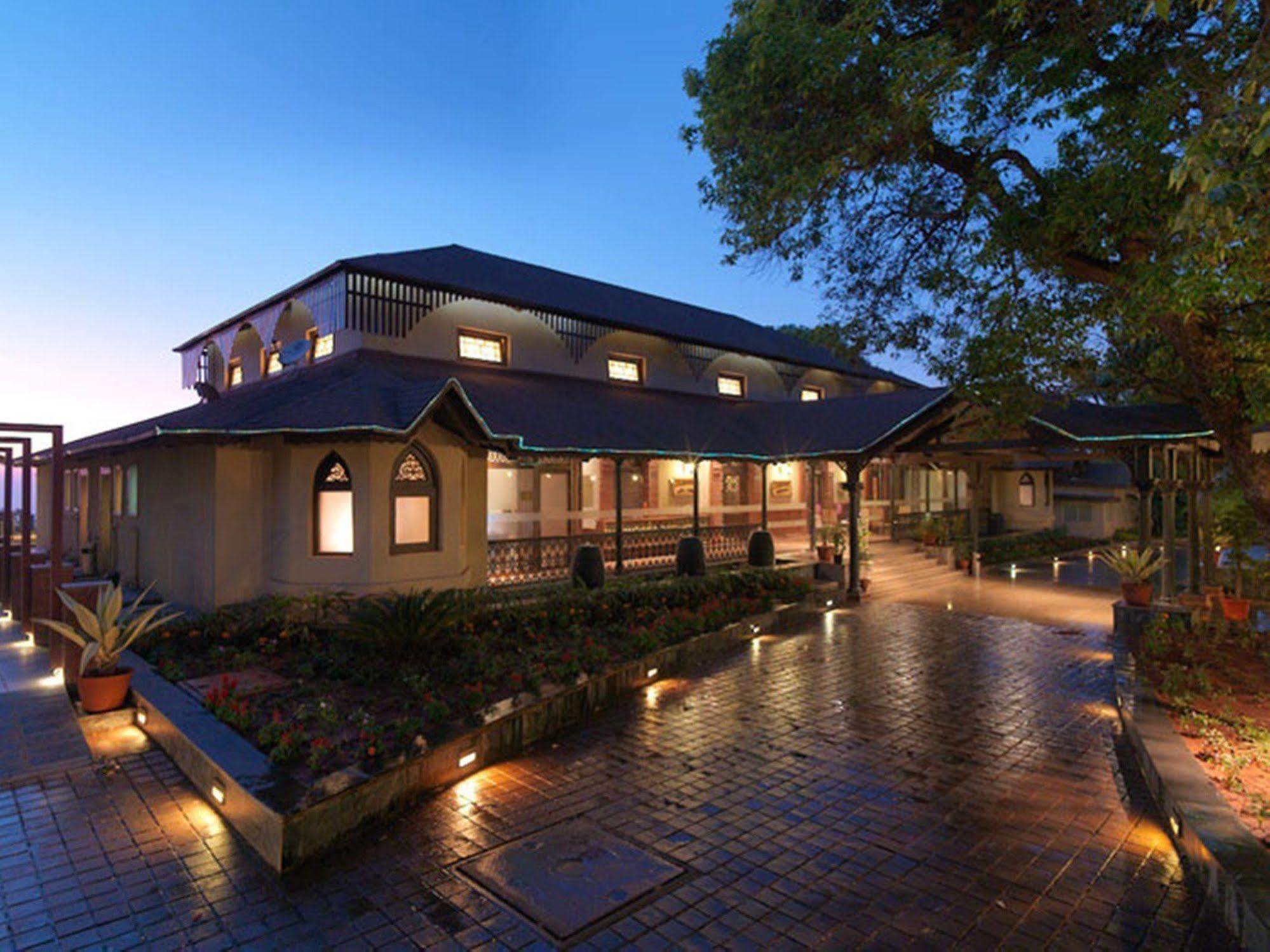 Regenta Mpg Club Mahabaleshwar Hotel Exterior foto